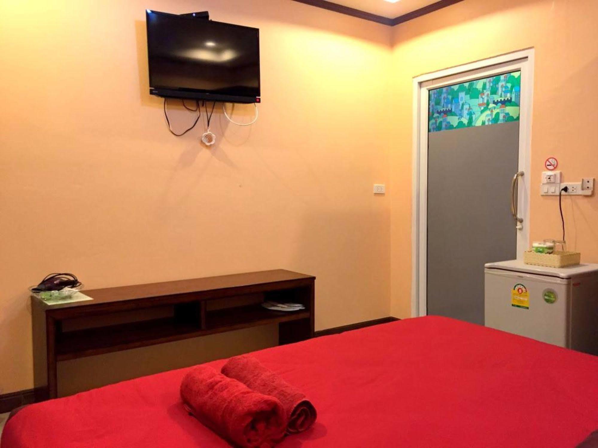 Sea Breeze Resort Koh Samet Exterior photo